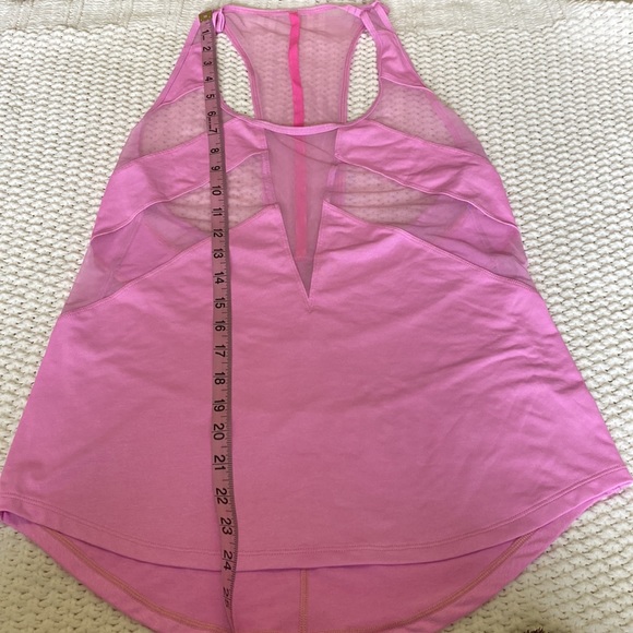 LuLulemon pink workout tank top size small preowned - Picture 5 of 11